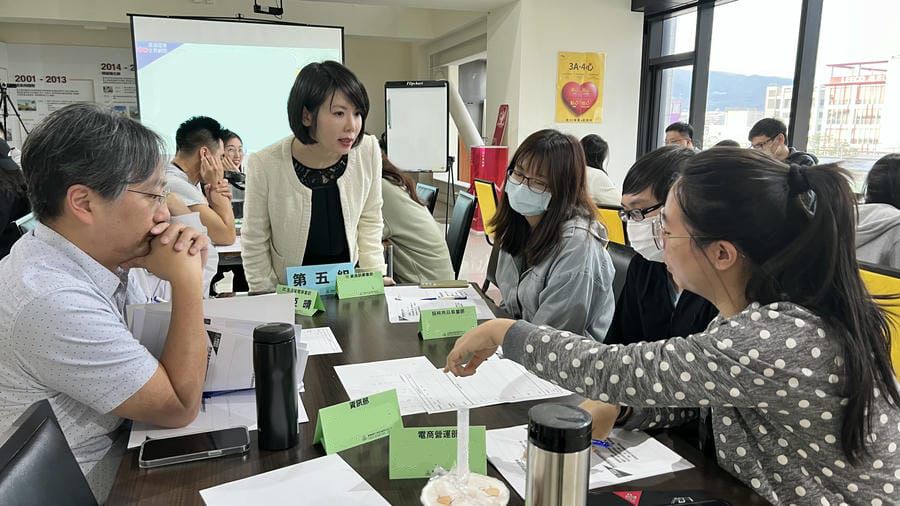 跨部門會議優化或衝突管理訓練,讓課程從一天的訓練,成為企業文化升級的起點。