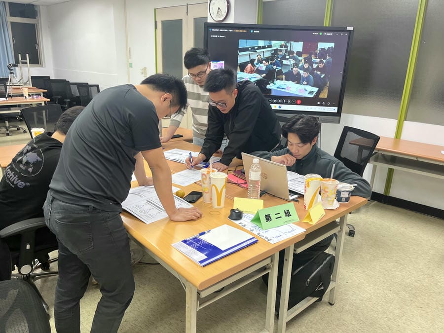 濤濤國際企業管理顧問有限公司主透過案例分析與互動式演練,提升主管領導力、績效管理與團隊協作能力。